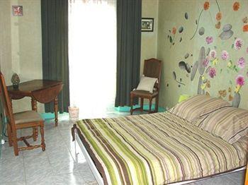 نيس Chez Brigitte Guesthouse المظهر الخارجي الصورة